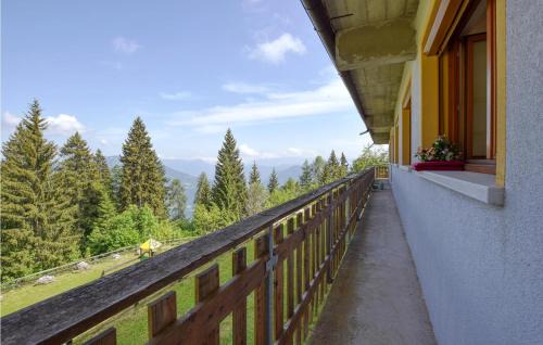 Lamon Apartment | Gorgeous Apartment In Lamon With Wifi