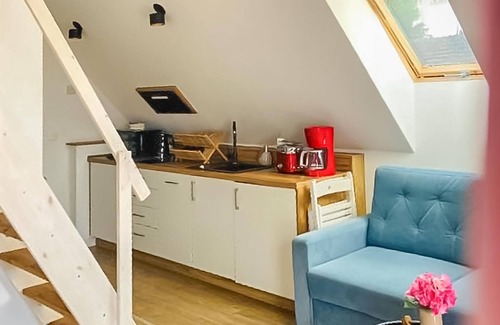 Nowecin Apartment | Gorgeous apartment in Nowecin with WiFi