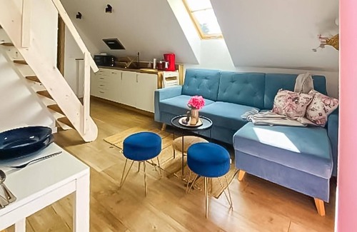 Nowecin Apartment | Gorgeous apartment in Nowecin with WiFi