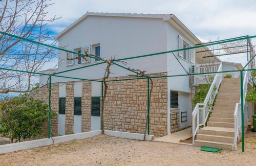 Vrboska Apartment | Gorgeous apartment in Vrboska