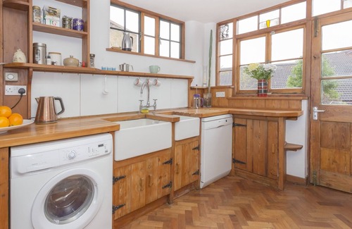 Prince's Apartment | Gorgeous apartment in zone 1, near the river and a short walk from Westminster
