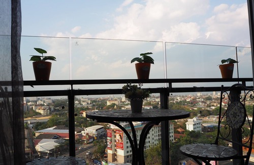Chiang Mai Apartment | Gorgeous Apartment with Mountain&City View