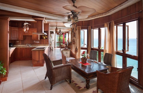 North Coast Villa | Gorgeous Balaji Palace with Private Beach