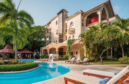 North Coast Villa | Gorgeous Balaji Palace with Private Beach