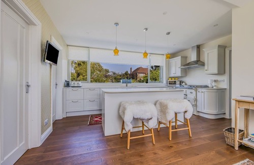 Bosham House | Gorgeous Bosham Family Home | Pass The Keys