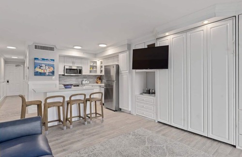 Captiva Condo | Gorgeous End Condo in South Seas Resort