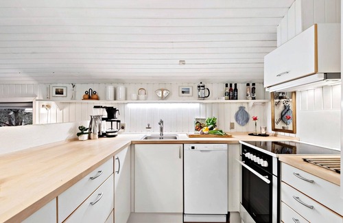 Blavand House | Gorgeous home in Blåvand with WiFi
