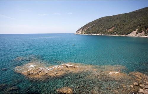 Ghiaia House | Gorgeous Home In Deiva Marina With Wifi
