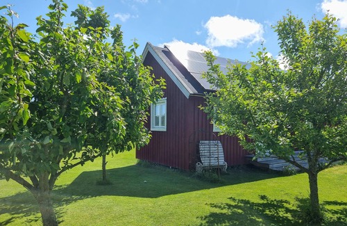 Ellos House | Gorgeous home in Ellös with WiFi