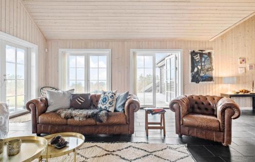 Ordrup House | Gorgeous Home In Fårevejle With Kitchen