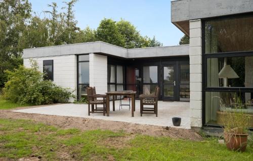 Faarevejle House | Gorgeous Home In Fårevejle With Wifi