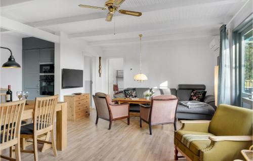 Atterup House | Gorgeous Home In Grevinge With Kitchen
