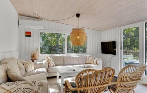 Hojby House | Gorgeous Home In Højby With Wifi