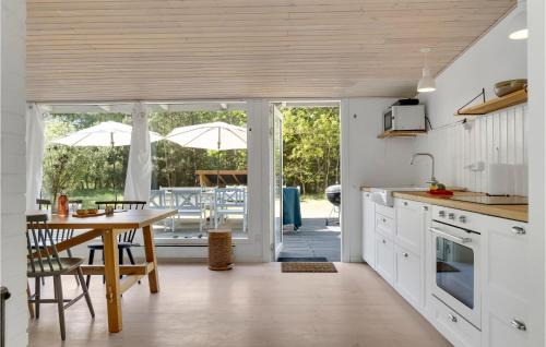 Hojby House | Gorgeous Home In Højby With Wifi