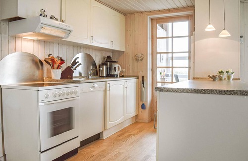 Vrist Strand House | Gorgeous home in Harboøre with WiFi