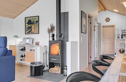 Bork Havn House | Gorgeous home in Hemmet with WiFi