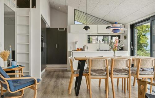 Holbaek House | Gorgeous Home In Holbæk With Wifi