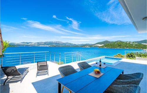 Dubrava House | Gorgeous Home In Janjina With Sauna