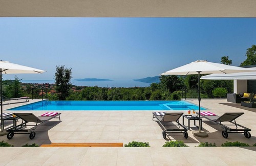 Kastav House | Gorgeous home in Kastav with sauna