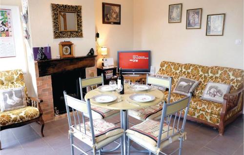 Ligny-sur-Canche House | Gorgeous Home In Ligny-Sur-Canche