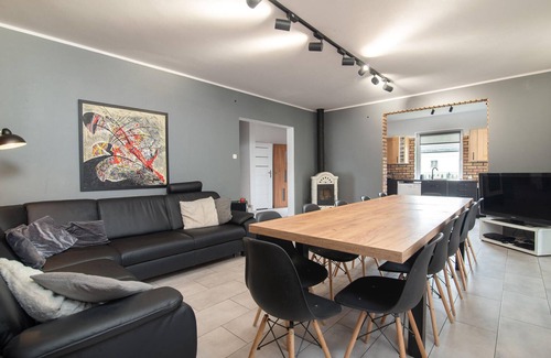 Suleczyno House | Gorgeous home in Miciszewice with WiFi
