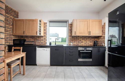 Suleczyno House | Gorgeous home in Miciszewice with WiFi