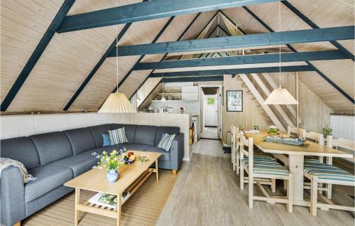 Houstrup House | Gorgeous Home In Nørre Nebel With Wifi