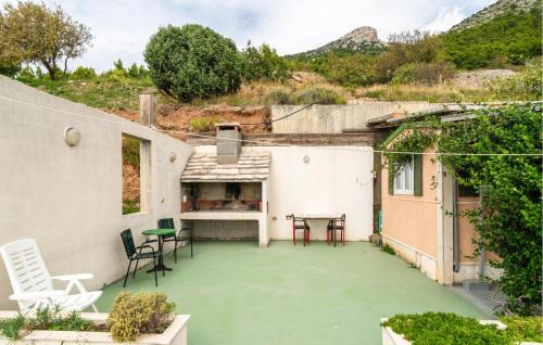 Murvica House | Gorgeous Home In Nerezisca With Wifi