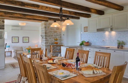 Golubici House | Gorgeous home in Oprtalj
