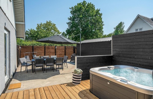 Otterup House | Gorgeous home in Otterup with sauna