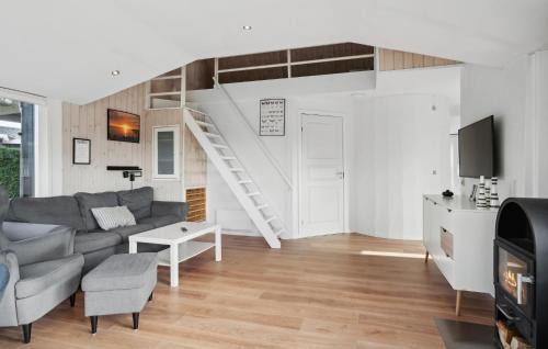 Tørresø House | Gorgeous Home In Otterup With Kitchen