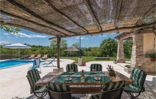 Bazgalji House | Gorgeous Home In Pazin