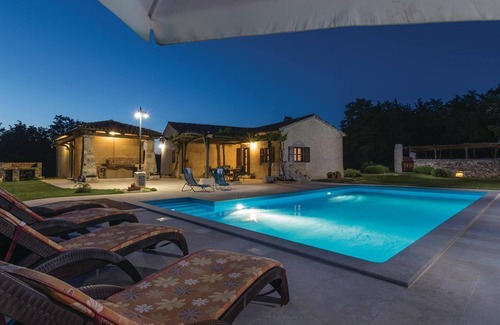 Bazgalji House | Gorgeous home in Pazin
