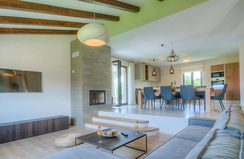 Dracevac House | Gorgeous home in Porec