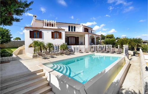 Ragusa House | Gorgeous Home In Ragusa