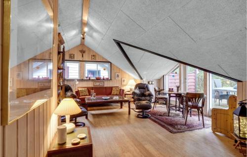 Ronbjerg House | Gorgeous Home In Roslev With Wifi
