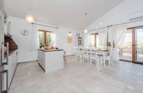 Rovanjska House | Gorgeous home in Rovanjska