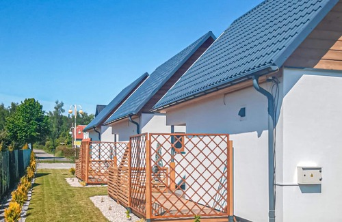 Rowy House | Gorgeous home in Rowy with WiFi