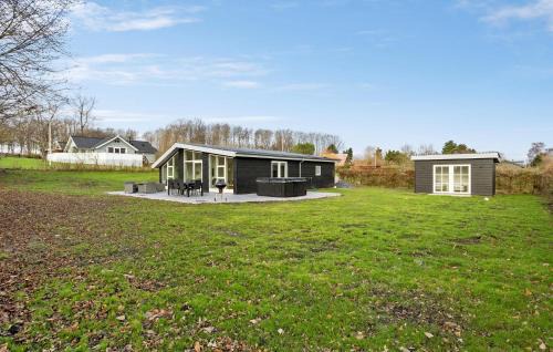 Spodsbjerg House | Gorgeous Home In Rudkøbing With Wifi