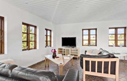 Langeland Municipality House | Gorgeous Home In Rudkøbing With Wifi