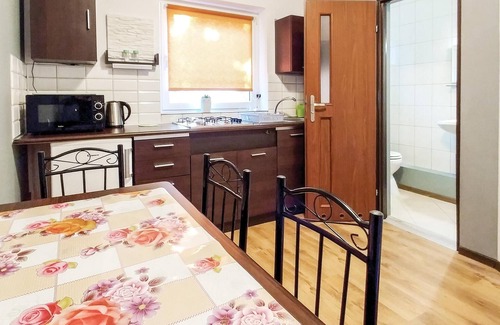 Rusinowo House | Gorgeous home in Rusinowo with WiFi
