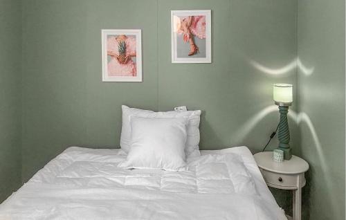 Hyllestad House | Gorgeous Home In Sørbøvågen With Wifi