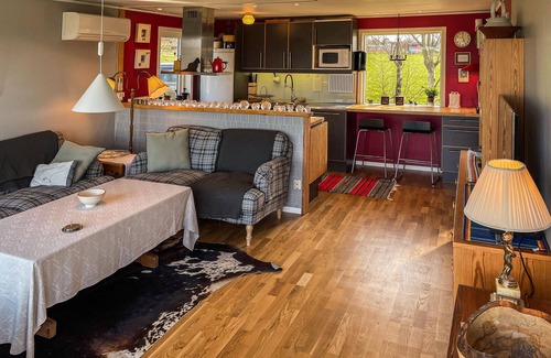 Karlskrona Municipality House | Gorgeous home in Senoren with kitchen