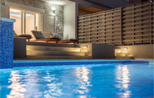 Srinjine House | Gorgeous Home In Srinjine