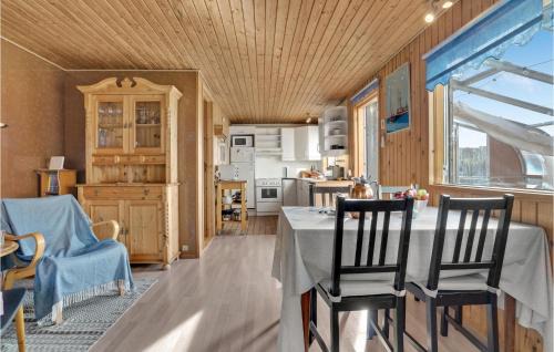Egense House | Gorgeous Home In Storvorde With Wifi