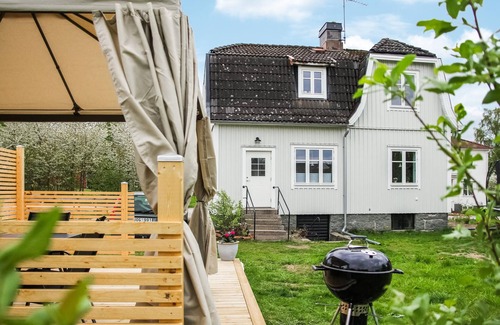 Tingsryd Municipality House | Gorgeous home in Tingsryd with kitchen