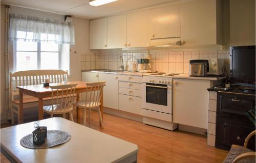 Tomelilla House | Gorgeous Home In Tomelilla With Wifi