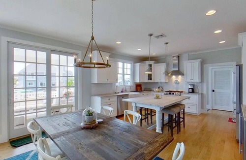Point Pleasant House | Gorgeous Lagoon Front home in Point Pleasant Boro with pool.
