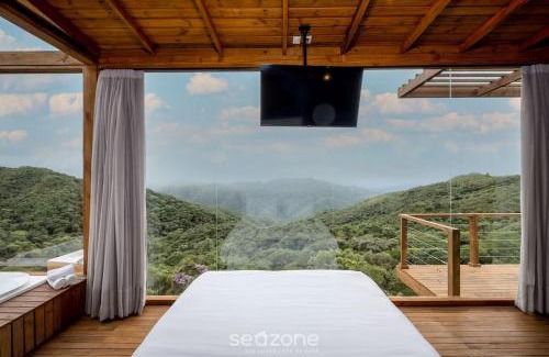 Anitapolis House | Gorgeous Mountain Jacuzzi Cabin VST013