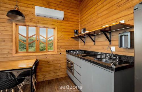 Anitapolis House | Gorgeous Mountain Jacuzzi Cabin VST013